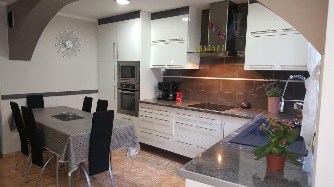 Appartement Carnus Rodez Exterior photo