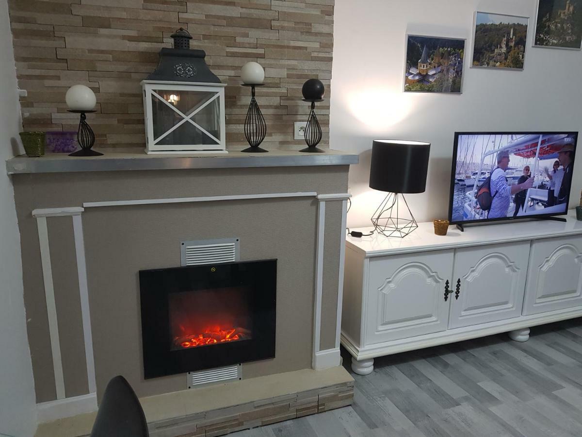 Appartement Carnus Rodez Exterior photo